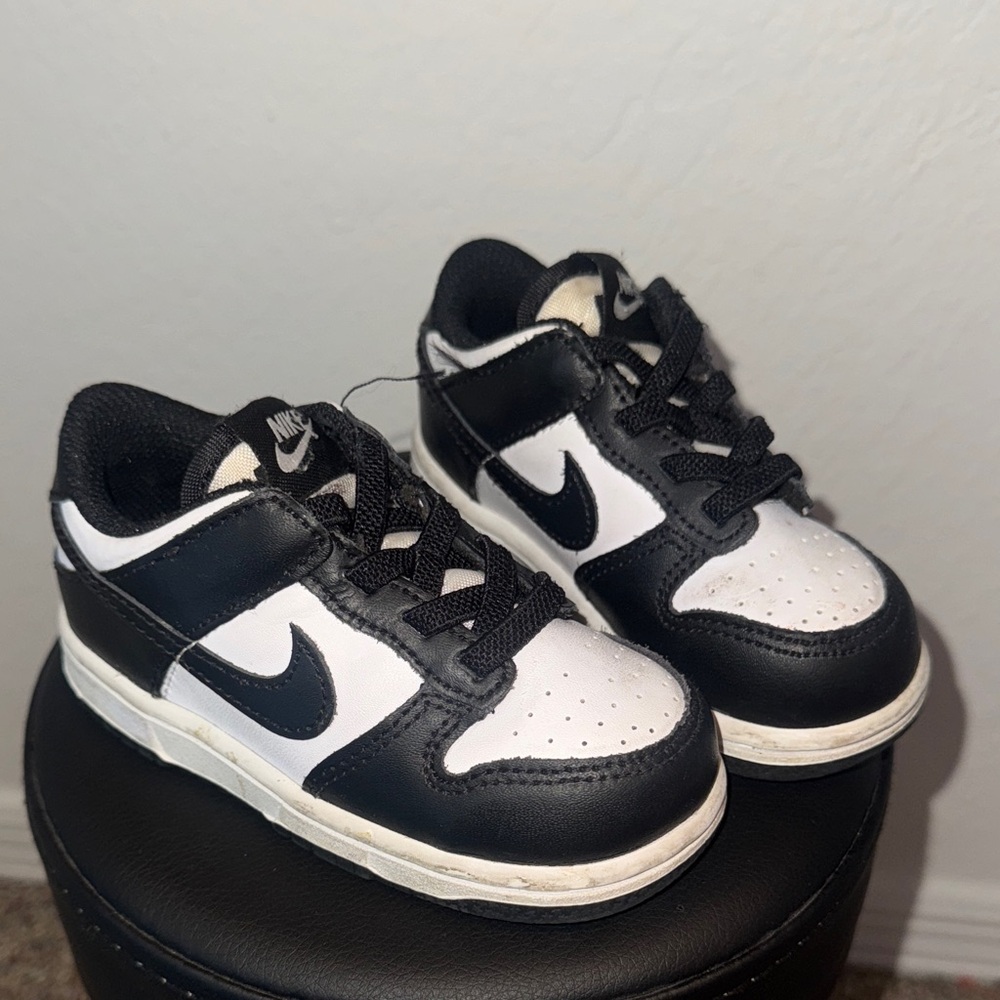 Nike panda Kids Black and White Sneakers